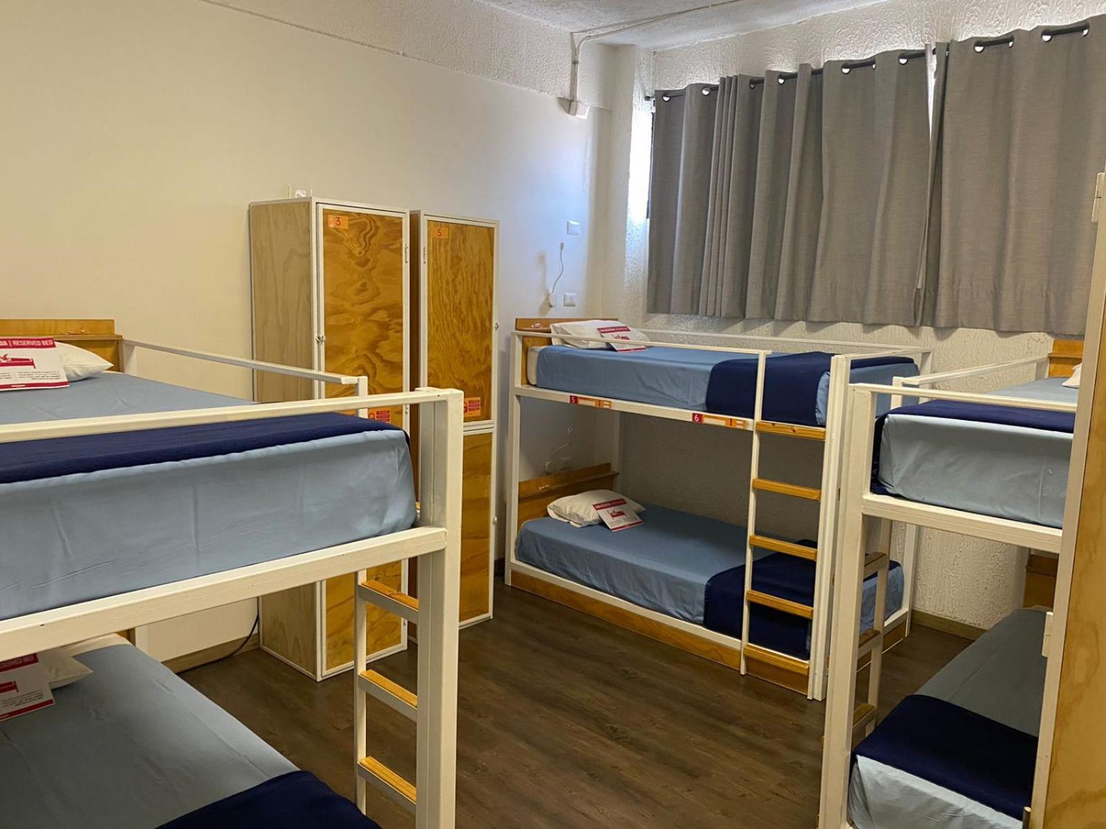Pariwana Hostel Santiago (Adults Only) 외부 사진