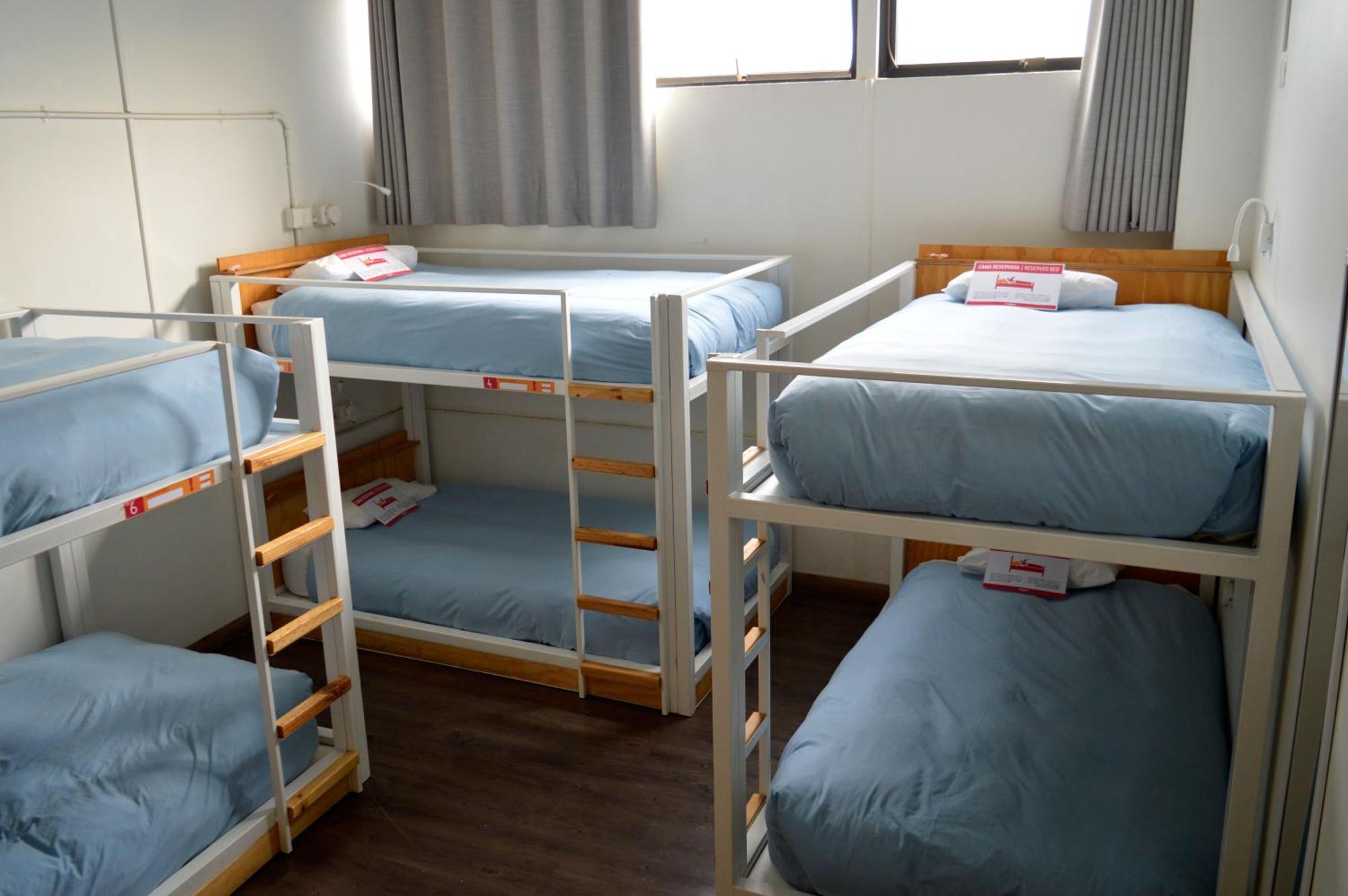 Pariwana Hostel Santiago (Adults Only) 외부 사진
