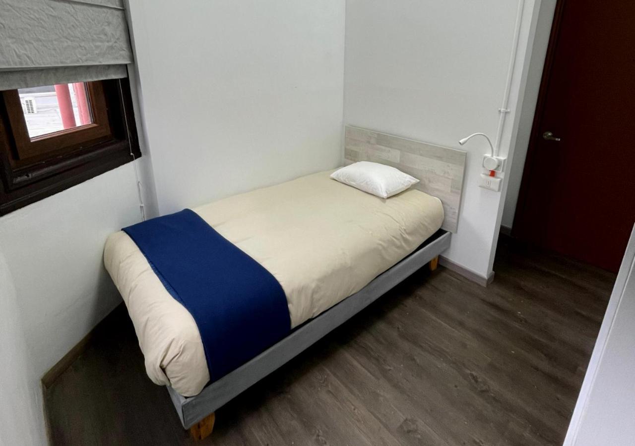 Pariwana Hostel Santiago (Adults Only) 외부 사진